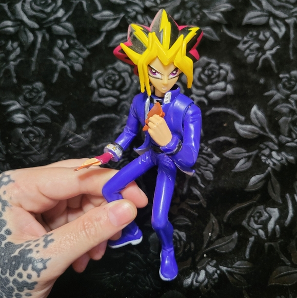 Yugioh Action Figure - Picture 2 of 5